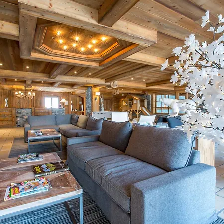 Spacieux 8 Pers Avec Piscine Au Pied Des Pistes - Fr-1-461-15